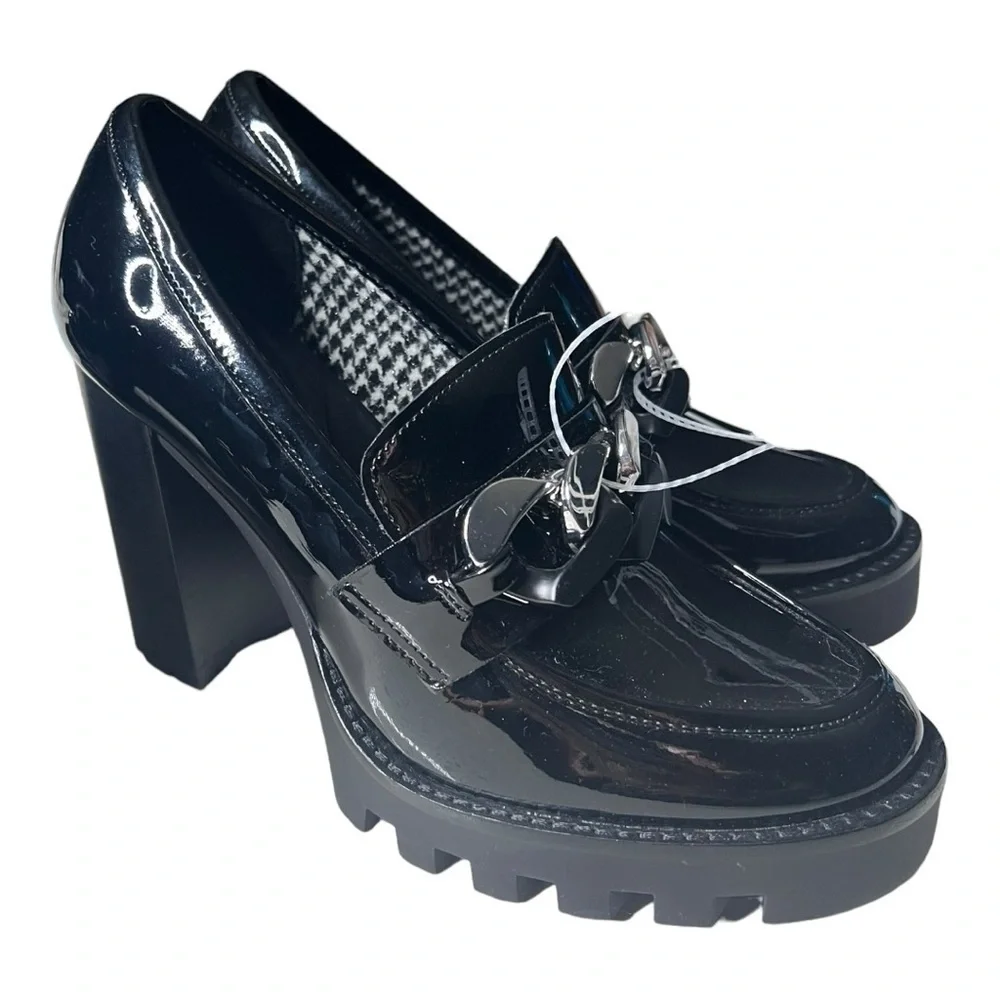 NWOB Antonio Melani Parker Black Platform lug loafers Silver Chain Size 8.5